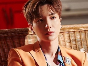 Leeteuk SuJu Dipakaikan Jaket Tebal di Tengah Cuaca Panas Ekstrem, Variety Show Ini Dikritik Tajam