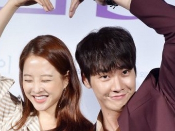 Dipasangkan di Film Romcom ‘On Your Wedding Day’, Kim Young Kwang Puji Akting Park Bo Young