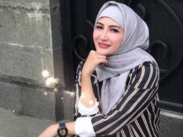 Selain Merasa Hidupnya Datar, Natalie Sarah Putuskan Berhijab Gara-Gara Lihat Kartika Putri?