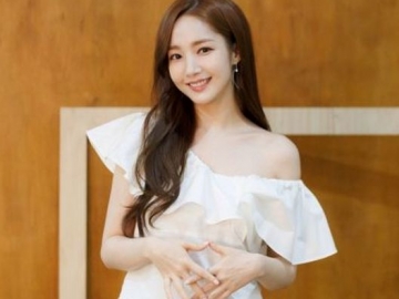 Park Min Young Akui Menangis Saat Tahu Episode Perdana 'Secretary Kim' Banjir Pujian, Kenapa? 