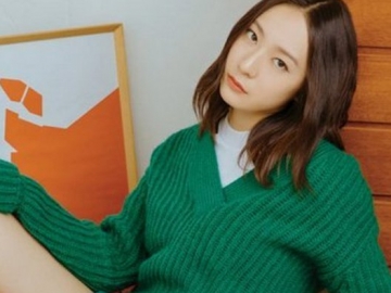 Cantik Memukau Di Pemotretan Majalah Terbaru, Pesona Krystal f(x) Siap Luluhkan Hati Fans