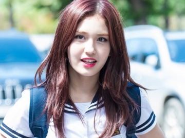 Sebelum Dinyatakan Resmi Hengkang, Somi Sudah Beri Isyarat ke Fans Lewat Postingan Ini?