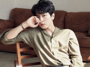 Sedang Jalani Wamil, Jung Yong Hwa CN Blue Sapa Fans Lewat Surat Tulisan Tangan Ini