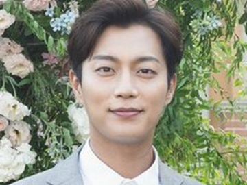 Yoon Doo Joon Potong Cepak Rambutnya, Fans Buat Tagar Manis di Hari Masuk Wajib Militer