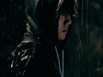 Lakukan Adegan Aksinya Sendiri, Tajamnya Tatapan Sehun EXO di Teaser Baru 'Dokgo Rewind'