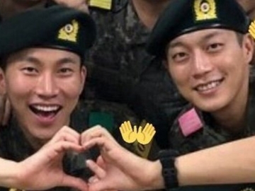 Tinggal Seasrama Saat Wamil, Eunkwang & Yoon Doo Joon Pamerkan Senyum Ceria di Foto Terbaru