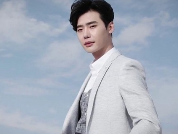 Siap-Siap, Lee Jong Suk Dikonfirmasi Gelar Fanmeeting di Indonesia