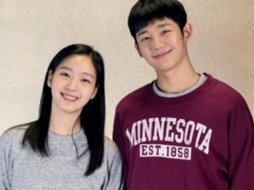 Bertemu Lagi Usai Drama ‘Goblin’, Kim Go Eun dan Jung Hae In Ceria Mulai Syuting Film Bareng