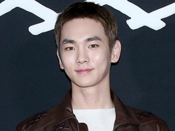 Rayakan Ultah Bareng Fans, Key SHINee Umumkan Rencana Debut Solo