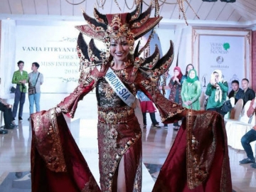 Bakal Wakili Indonesia di Kontes Miss International 2018, Vania Fitriyanti Herlambang Minta Doa