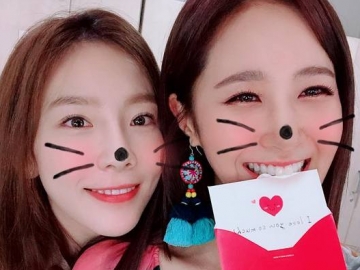 Dikunjungi Tae Yeon di 'Inkigayo', Yuri Girang dan Unggah Foto Imut Ini