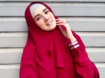 Mulan Jameela Jadi Model di Jakarta Fashion Week, Netter Malah Salfok dengan Hal Ini