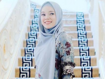 Turut Berduka Atas Jatuhnya Pesawat Lion Air, Dewi Sandra Singgung Soal Ajal