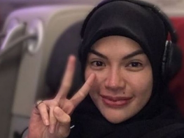 Hadapi Berbagai Masalah, Nikita Mirzani Tenangkan Diri Liburan ke Eropa