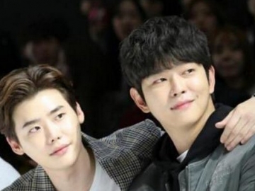 Dukung Yoon Kyun Sang, Lee Jong Suk Kirim Truk Makanan ke Lokasi Syuting 'Clean With Passion Now'