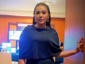 Kerap Dicurhati, Dewi Gita Menitikkan Air Mata Saat Ditanya Soal Perceraian Gading-Gisel