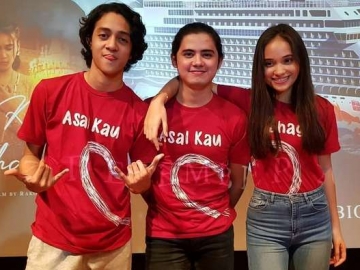 Premiere Film 'Asal Kau Bahagia' Digelar Di Kapal Pesiar, Netter Pro Kontra