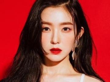 Irene Red Velvet Tampil di Acara Fashion Sambil Menahan Udara Dingin, Netter Kritik Stafnya