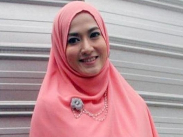 Izin Sudah Mati, Tempat Karaoke Lyra Virna di Makassar Disegel Satpol PP