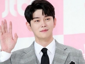 Drama Komedi-Romantis Pertama, Yoon Kyun Sang Sempat Cemas Berakting di 'Clean with Passion'