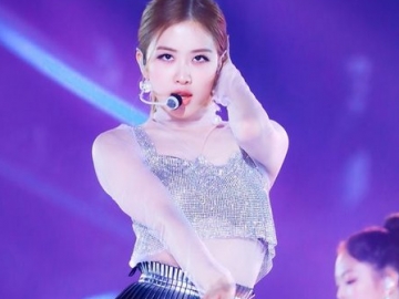 Rose Alami Kerusakan Baju Saat Tampil di Melon Music Awards, Netter Tetap Kagumi Kecantikannya