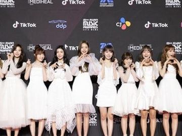 IZ*ONE Sukses Menangkan Best New Female Artist di MAMA 2018, Netizen Pro-Kontra