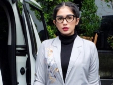 Aurel Hermansyah Sempat Angkat Bicara Soal Bullying, Begini Tanggapan Ussy Sulistiawaty 