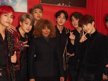 BTS Sapa dan Foto Bersama Janet Jackson di Backstage MAMA Hong Kong, Fans Girang