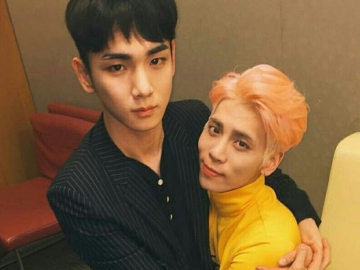 Kenang Mendiang Jonghyun, Key Unggah Video Manis Ini di Instagram