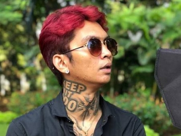 Lengan Kembali Diemut Oleh Revina VT, Young Lex: Ini Tato Hampir Rp 100 Juta Bukan Daki ya Bos