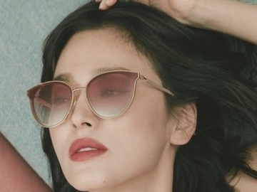 Elegan dan Super Cantik, Foto Terbaru Song Hye Kyo Dijamin Bikin Netter Terpesona