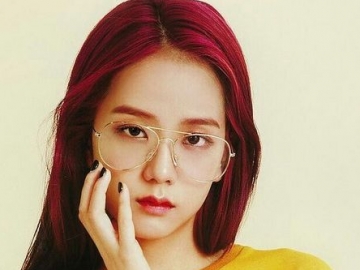 Alami Insiden Saat Konser Black Pink di Jakarta, Jisoo Yakinkan Fans Kondisinya Baik-Baik Saja