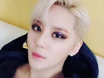 Junsu JYJ Ungkap Hadiah dari Presiden Moon Jae In dan Kim Jung Sook, Penasaran?