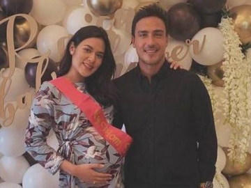 Raisa Dikabarkan Melahirkan, Pose Gendong Sang Buah Hati Sukses Curi Perhatian Netter