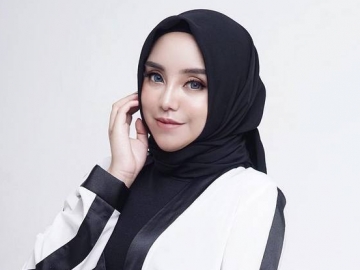 Salmafina Sunan Makin Tampil Terbuka Usai Lepas Hijab, Netter Sampai Sebut Jablay