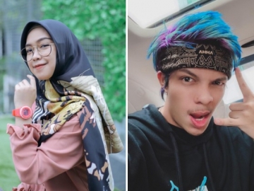 Ria Ricis dan Atta Halilintar Foto Bareng  Tenteng Diamond Play Button, Netter Malah Tuntut Ini