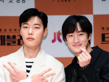 Syuting Tanpa Skenario di 'Traveler', Ryu Jun Yeol Sebut Lee Je Hoon Adalah Teman Liburan Terbaik