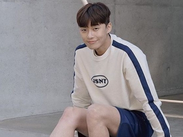 Tampil Atletis di Iklan Pakaian Olahraga, Park Seo Joon Bikin Penggemar Meleleh