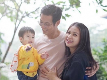 Putri Titian Unggah Foto Maternity dengan Konsep Unik, Aura Makin Terpancar Bikin Netter Gagal Fokus