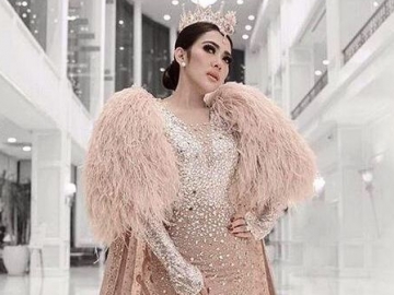 Syahrini Gelar Dinner Party Usai Melangsungkan Akad Nikah, Dekorasi Super Mewah Curi Perhatian