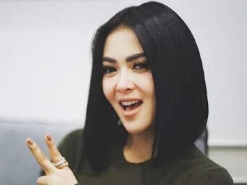 Syahrini Beri Klarifikasi Soal 'Pilih-Pilih' Tamu Undangan, Netter: Terjawab Sudah Teka-Teki Ini