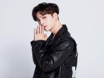 Lay EXO Ucapkan Selamat Hari Wanita, Fans Langsung Klepek-Klepek