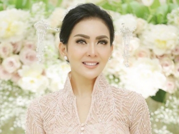 Syahrini Gelendotan ke Suami Syahnaz Sadiqah, Netter Kasihani Reino Barack Salah Pilih Istri Salihah