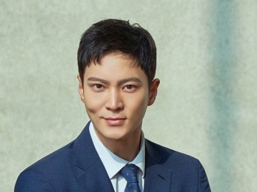 Obati Rindu, Joo Won Sapa Fans Lewat Siaran V Live dan Bahas Karier Selanjutnya