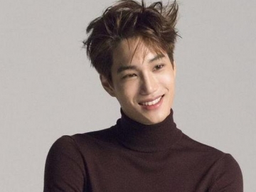 Pakai Tas Selempang Mirip Punya Wanita, Kai EXO Malah Tuai Pujian Netter Mp3 Pakai Tas Selempang Mirip Punya Wanita, Kai EXO Malah Tuai Pujian Netter