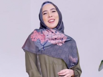 Sering Di-endorse, Fitri Topica Ngaku Karena Wajahnya Cantik ‘Blasteran’