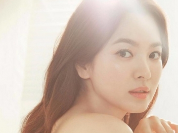 Kinclongnya Kulit Song Hye Kyo di Iklan Kosmetik Terbaru Tuai Sorotan Netter