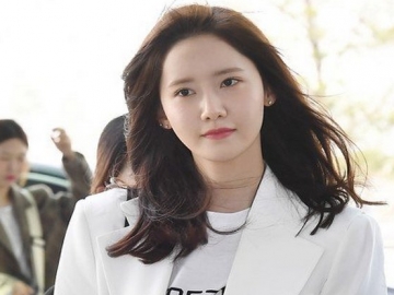 Yoona Kembali Tampil Menawan di Majalah, Netter: Visual Terbaik Kpop 7 Generasi