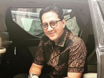 Diistirahatkan Dari Televisi, Andre Taulany Bercucuran Air Mata?