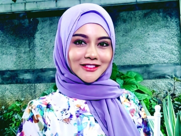 Adaptasi Pakai Hijab, Jenita Janet Berharap Segera Istikamah